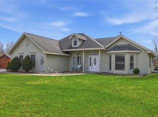 35 Algerine Rd, Lansing, NY 14882