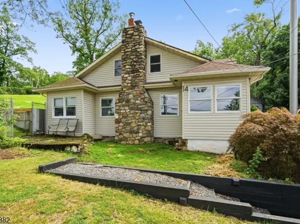 14 Alpine Dr, Jefferson Twp., NJ 07849