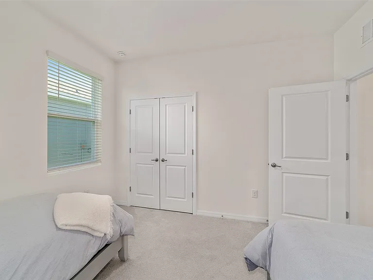 5252 NW 46th Lane Rd — Photo 20