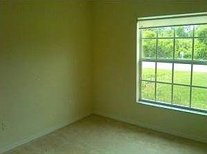 4th image of 8343 Delong Ave