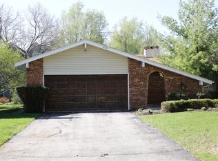 609 Fellows St, St Charles, IL