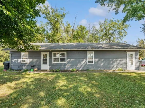407 Maple St, Janesville, IA 50647