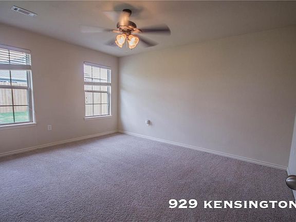 4th image of 929-931 Kensington Dr