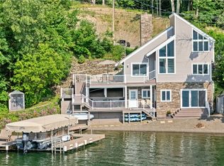 15974 W Lake Rd, Branchport, NY 14418