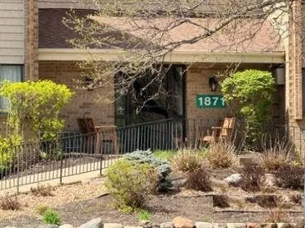 1871 Silver Bell Rd APT 222, Eagan, MN 55122