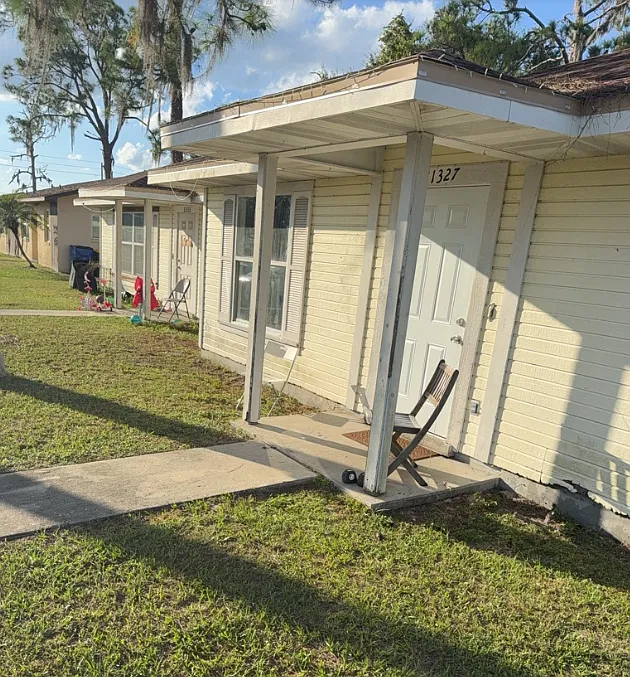 31327 Fernway St — Photo 3
