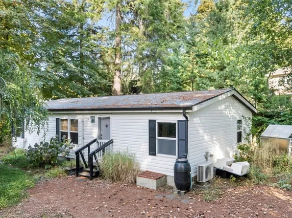 19116 21st Street SW, Lakebay, WA 98349