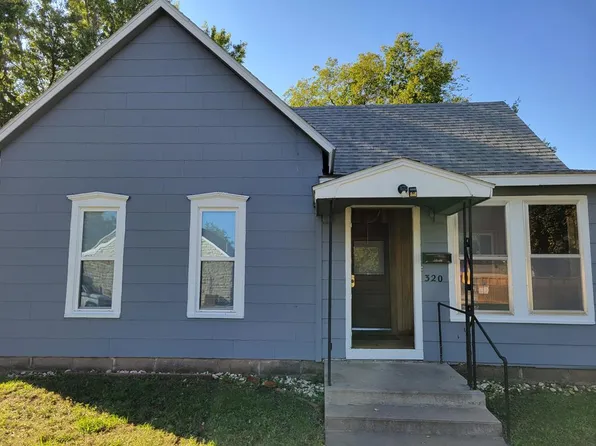 320 E 8th St, Concordia, KS 66901