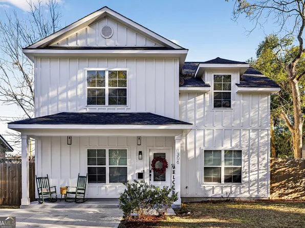 1306 E Waldburg St, Savannah, GA 31404