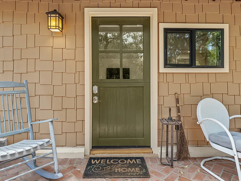 20276 Sycamore Dr — Photo 5