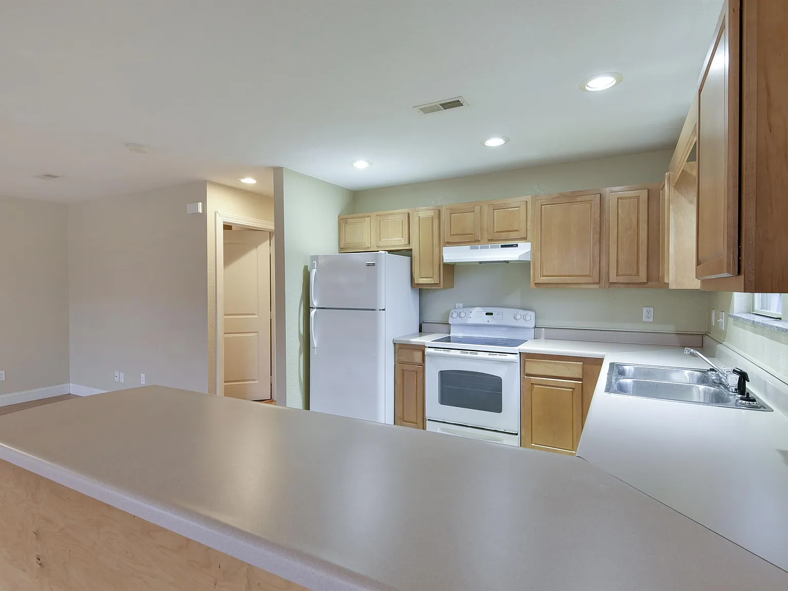 Mountain Grove Duplexes - 514E7 — Photo 4