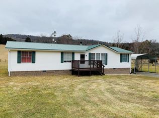 2138 Castleton Rd, Max Meadows, VA 24360