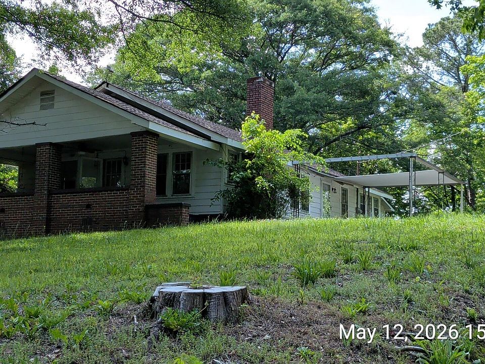 4th image of 2936 E Highland St