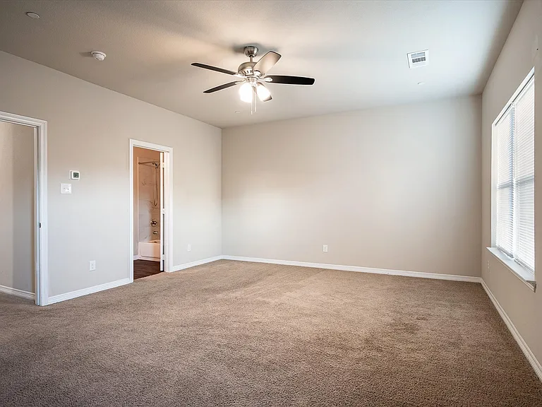 2721 Vine Ct — Photo 20