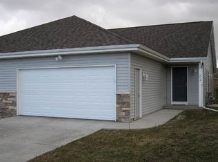 1213 Temple Dr, Mount Horeb, WI 53572