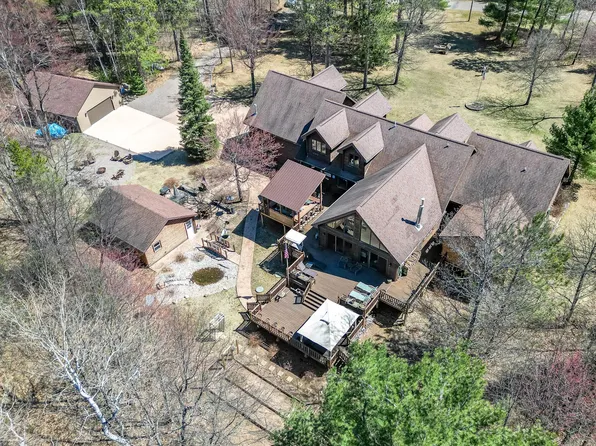 8991 Curtis Lake Dr, Minocqua, WI 54548