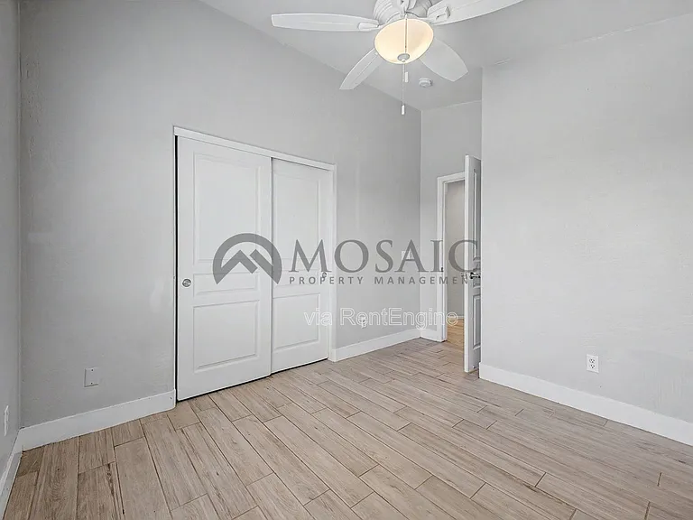22360 E Via Del Rancho — Photo 29