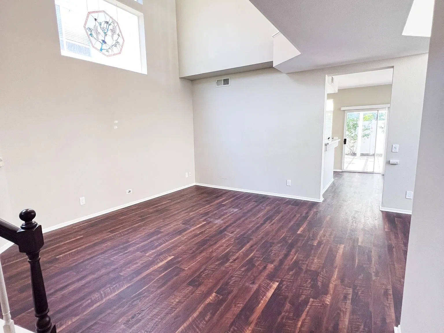 4 bed, 1900 sqft, $5,000 — Photo 3