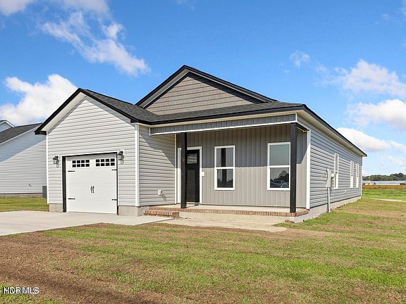 3rd image of 120 Brown Road