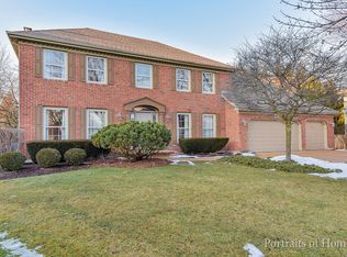 845 Cardiff Rd, Naperville, IL 60565