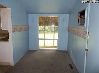 5th image of 1463 Arthur Dr NW