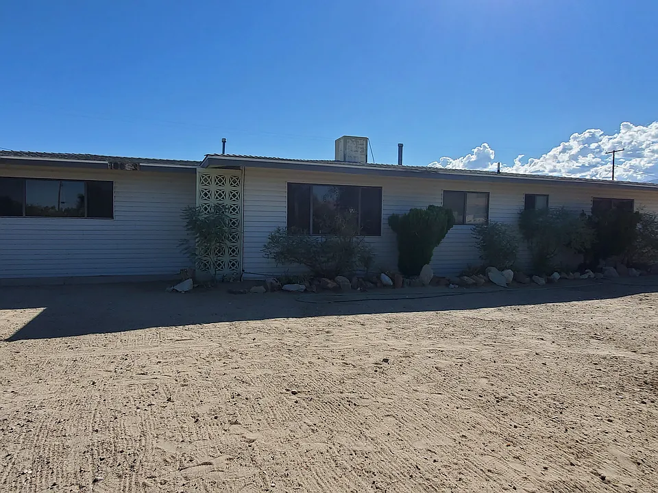 10063 El Sereno Ave