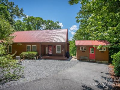 135 Grouse St, Lake Lure, NC, 28746