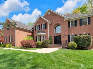 23 Yellowstone Dr, Old Bridge, NJ 08857