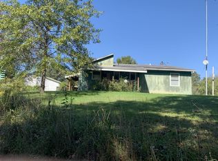 2300 Colestock Ln, Centralia, IL 62801