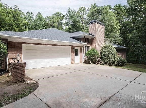 3rd image of 1641 Wild Azalea Lane