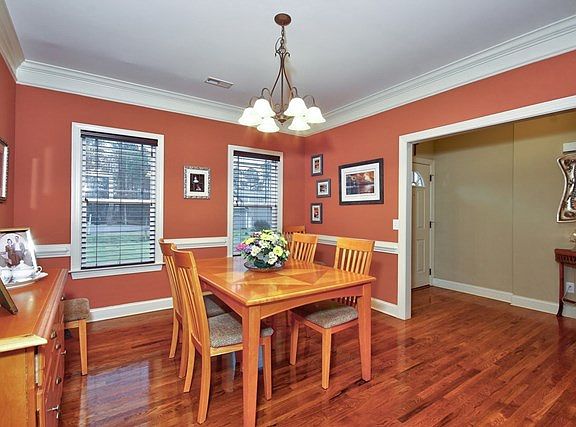 3rd image of 50 Peanut Cir