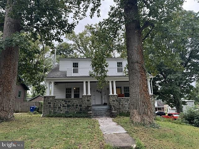 1st image of 5704 Merville Ave