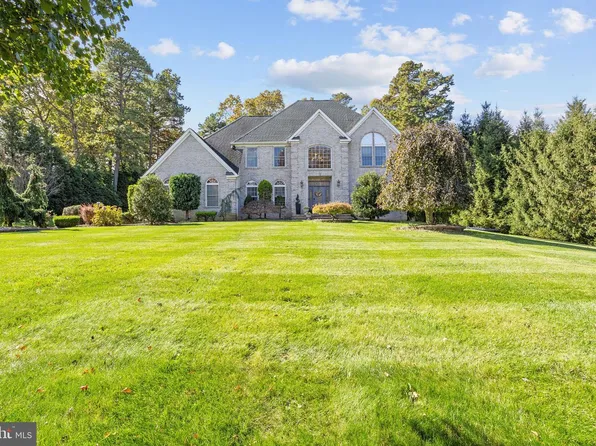 14 Conor Rd, Jackson, NJ 08527