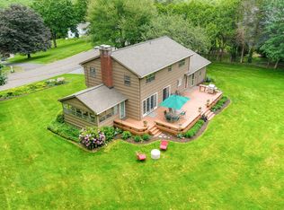 33 Preston Rd, Trumbull, CT 06611