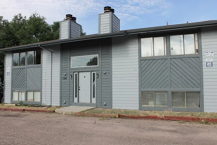 Building Photo - 349 Gahart Dr #B