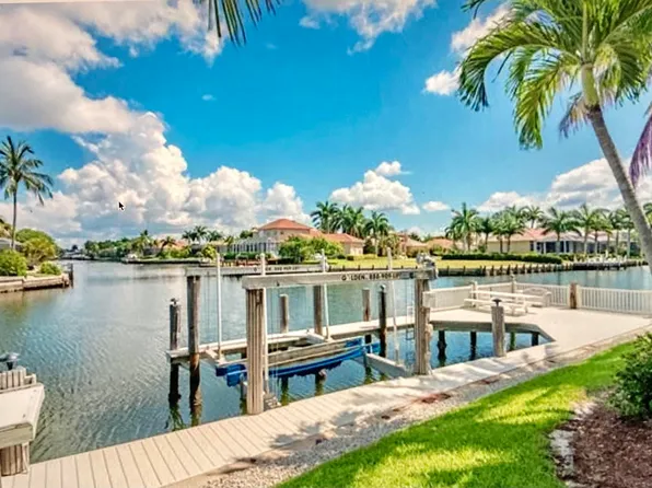 1188 Winterberry Dr, Marco Island, FL 34145