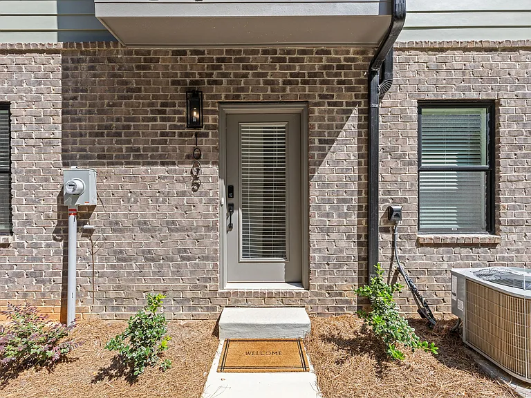 The Collection at North Davidson Townhomes for Rent in NoDa — Photo 40