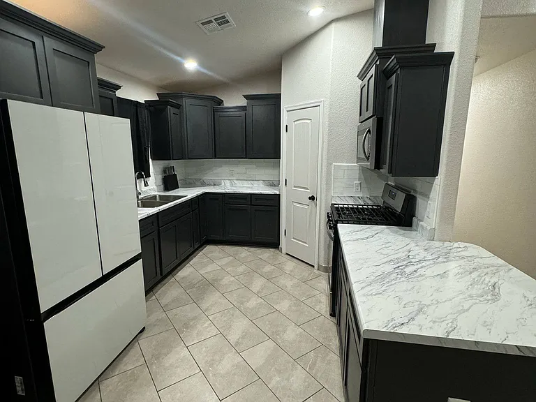 4188 E Santa Palmira St — Photo 2
