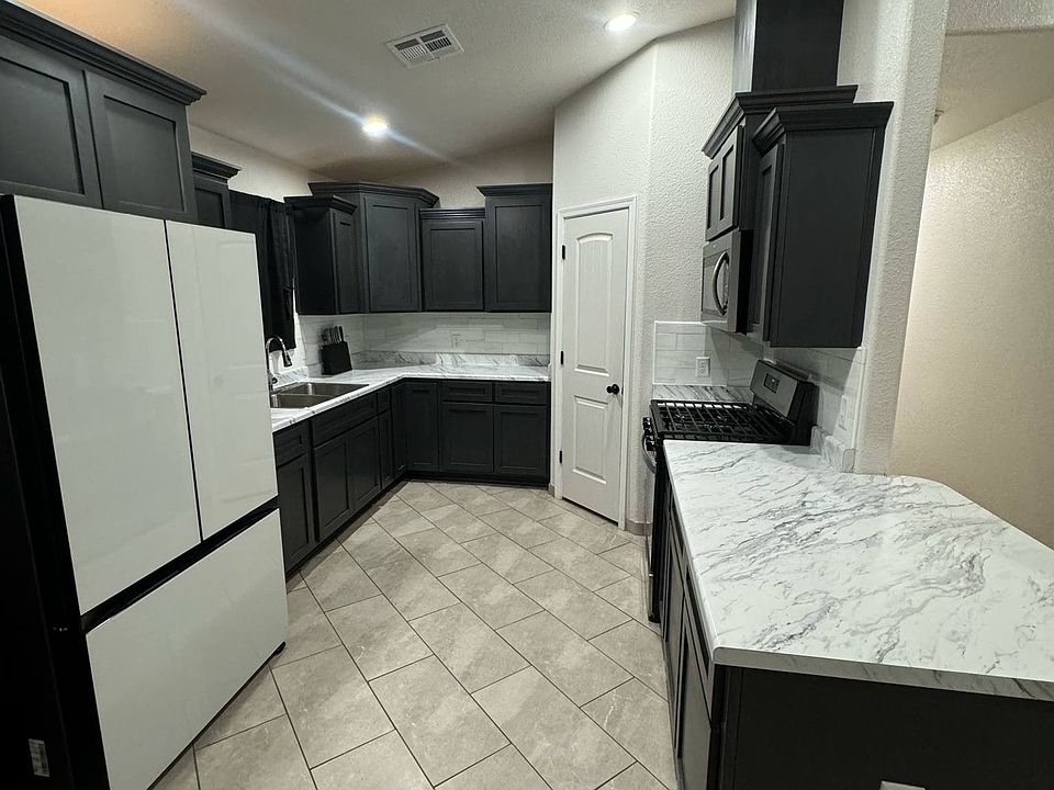 2nd image of 4188 E Santa Palmira St