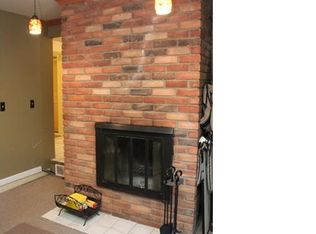 701 Sheffield Rd, Auburn Hills, MI 48326