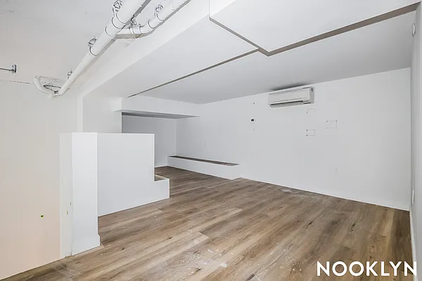 Rented by Nooklyn NYC LLC | media 78
