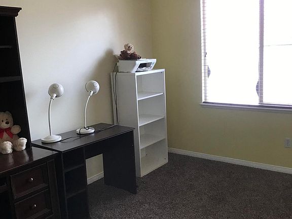 5th image of 4249 Emerald Ave