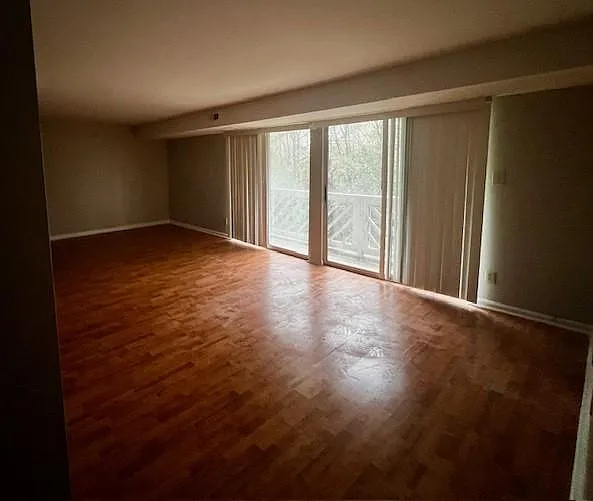 9401 Old Concord Rd #L — Photo 3