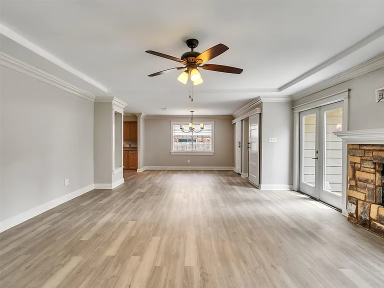 612 Orangewood Dr — Photo 16