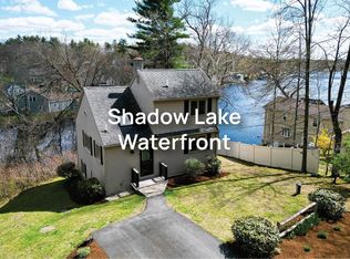 19 Waterfront Way, Salem, NH 03079