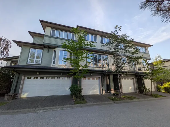 160 Pembina St #33, New Westminster, BC V3M 0A3