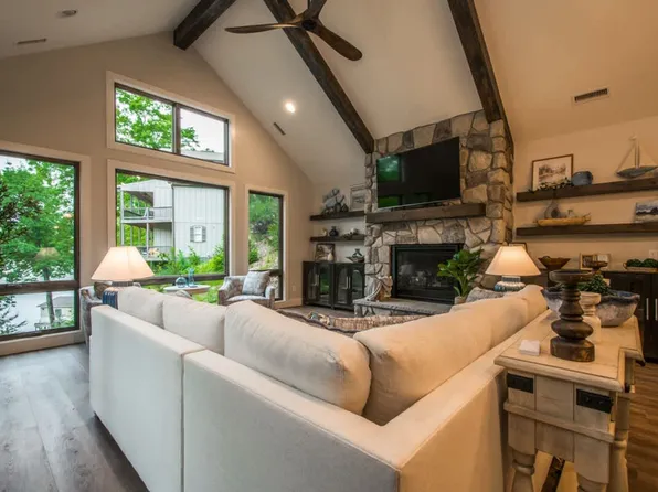 159 Deerwood Dr #Id1597161p, Lake Lure, NC 28746