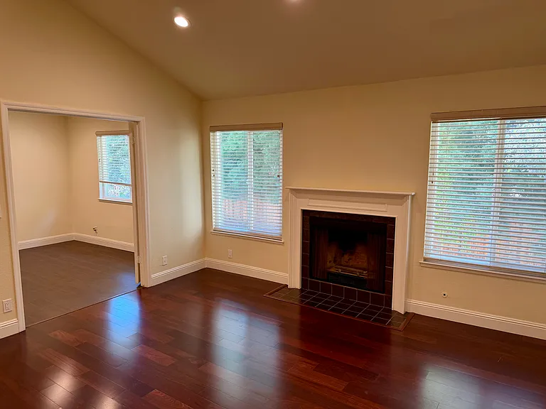 44277 Arapaho Ave — Photo 13