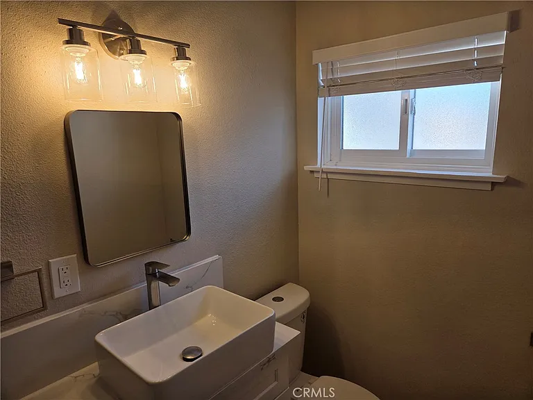 11889 Kilgore St — Photo 6