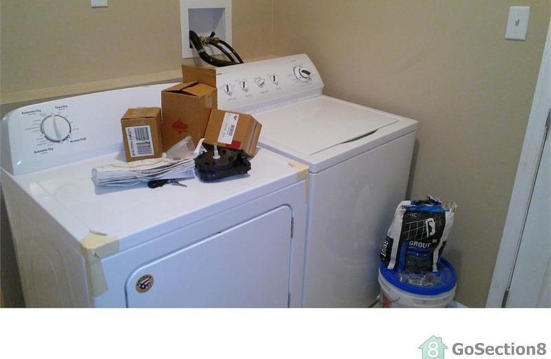 2nd image of 5424 Stewart St